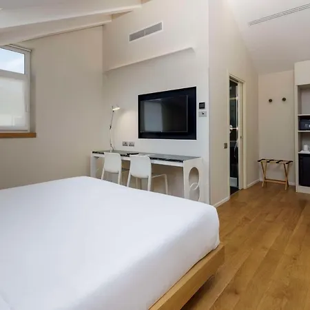 Western Bologna מסטרה