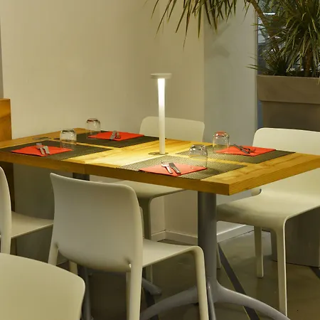 호텔 베스트 웨스턴 플러스 볼로냐 4*