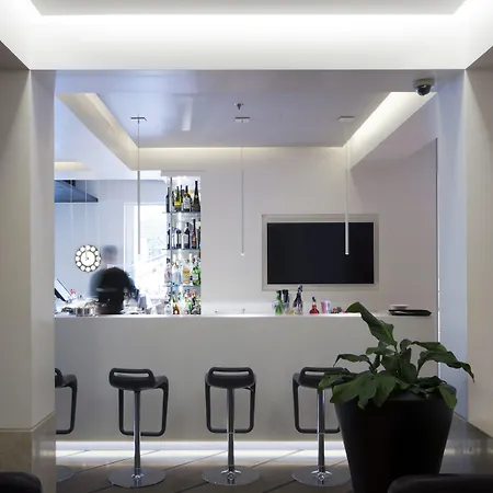 ベスト ウエスタン プラス ボローニャ ホテル 4*