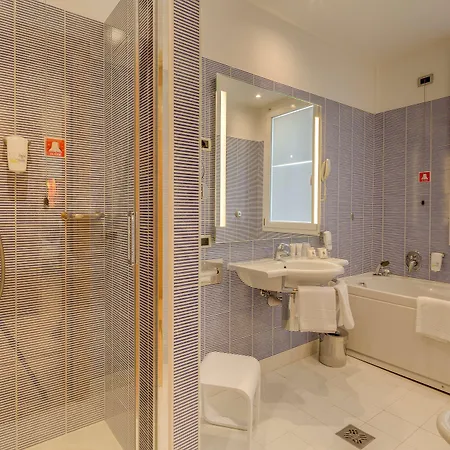 호텔 베스트 웨스턴 플러스 볼로냐 4*