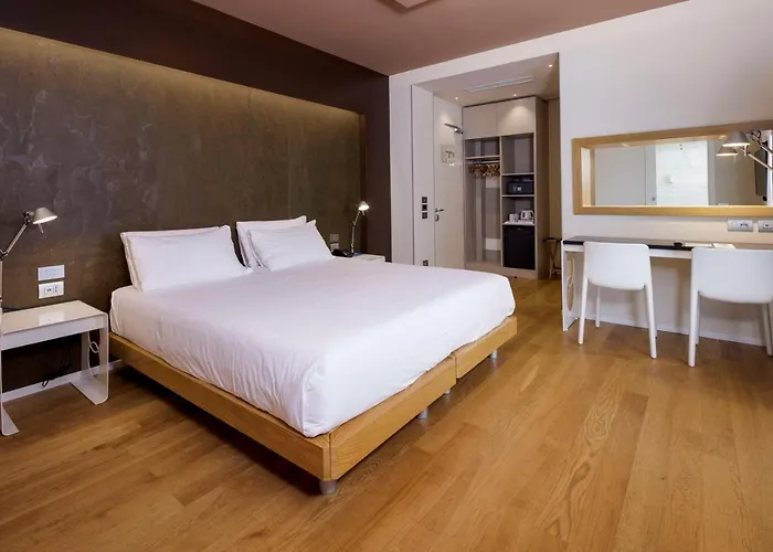 Hotell Western Bologna