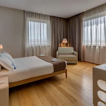 Hotell Western Bologna 4*